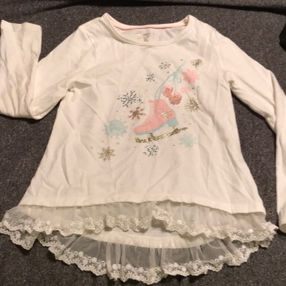 Used Cute ice skate blouse